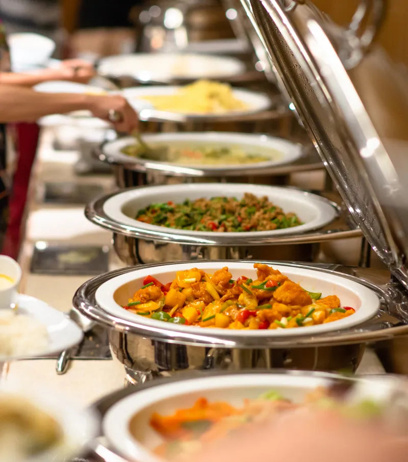 We plate edible moments. One dish, one smile at a time.