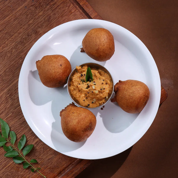 Alu Bonda (4 Pcs)